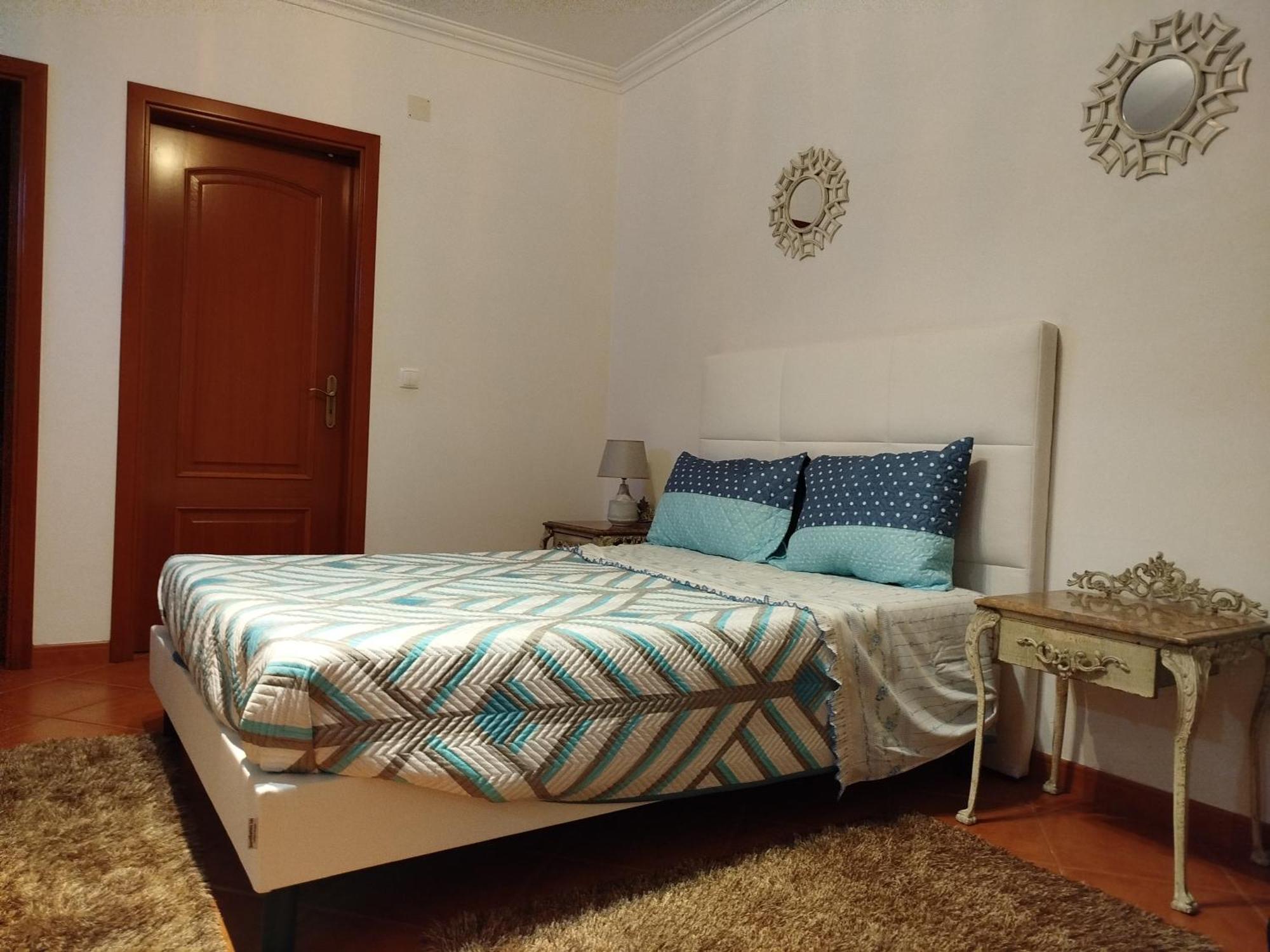 Apartamentos Aguas Назаре Екстериор снимка